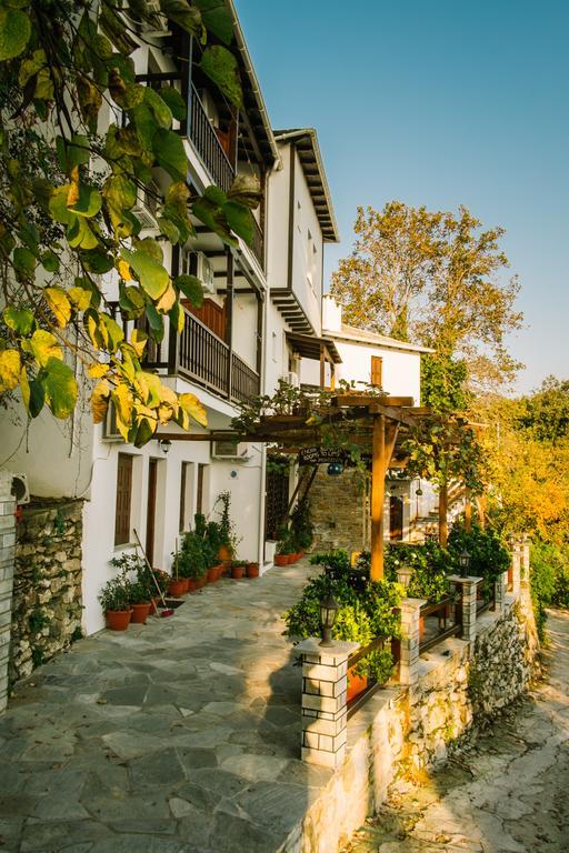 To Mpalkoni Hotel Khorevtón Luaran gambar
